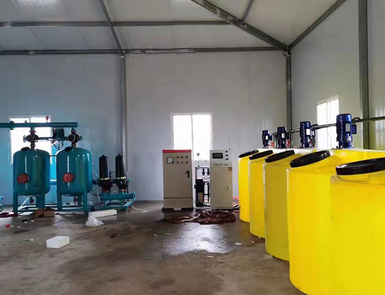 智能施肥機